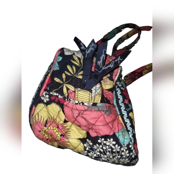 Vera Bradley Bag happy snails pattern - Picture 6 of 9